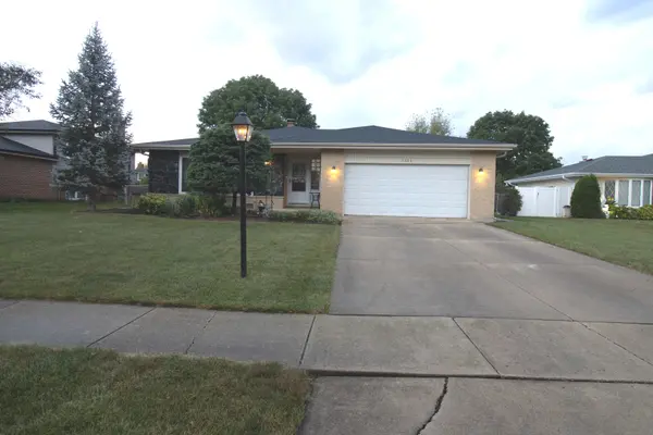 7202 Exner RD, Darien, IL 60561