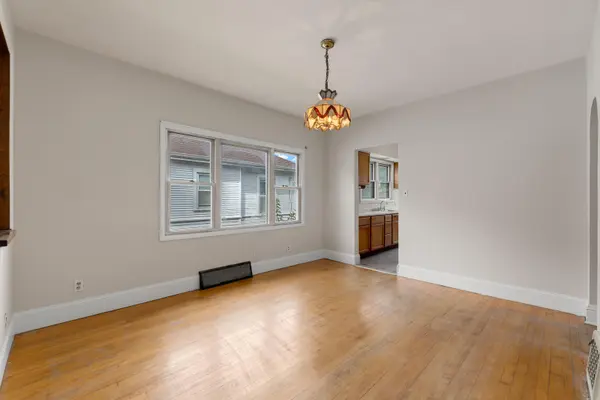 13 W 37th ST, Steger, IL 60475
