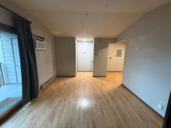 2120 Ridge DR #31, Saint Louis Park, MN 55416