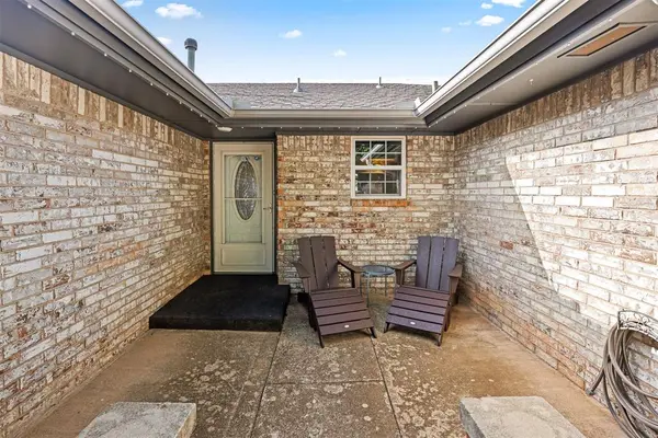11900 Sagamore DR, Yukon, OK 73099