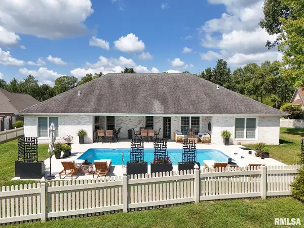 1509 Chart Hills DR, Marion, IL 62959