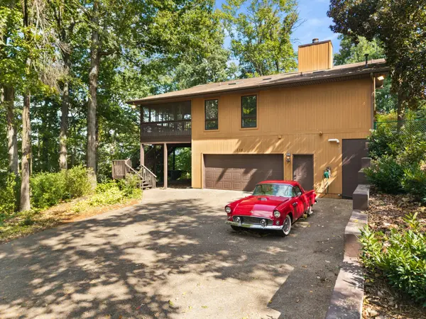 114 Forrest Valley Ct, Nashville, TN 37209