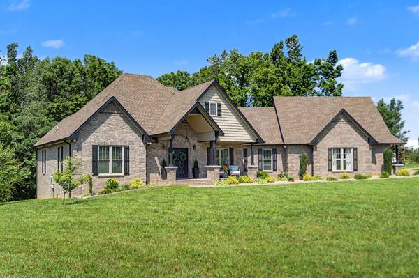 76 Maggie Lena Ln, Lafayette, TN 37083