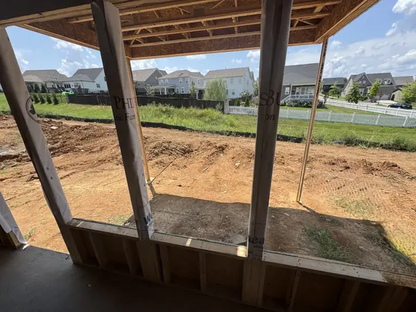 3388 Vinemont Drive, Thompsons Station, TN 37179
