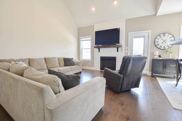 2273 Colston Drive, Clarksville, TN 37042