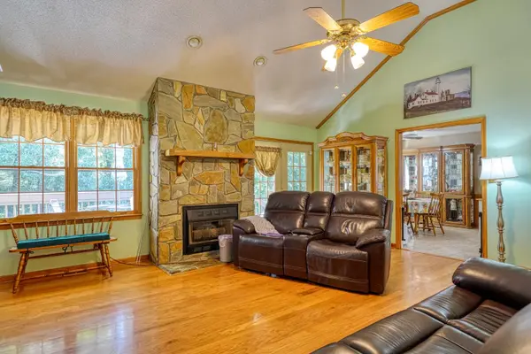 366 Shallowford DR, Boiling Springs, SC 29316