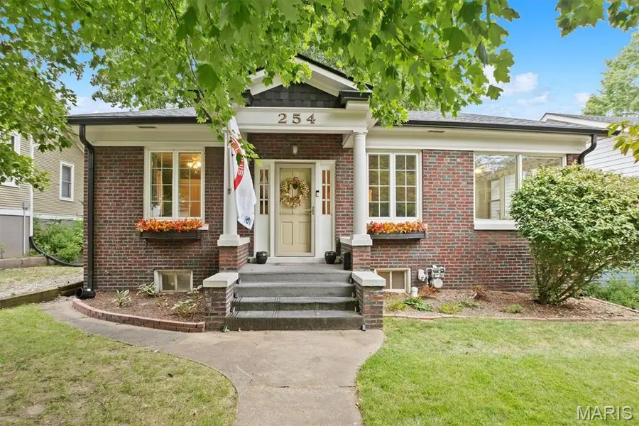 254 Coventry Place, Edwardsville, IL 62025