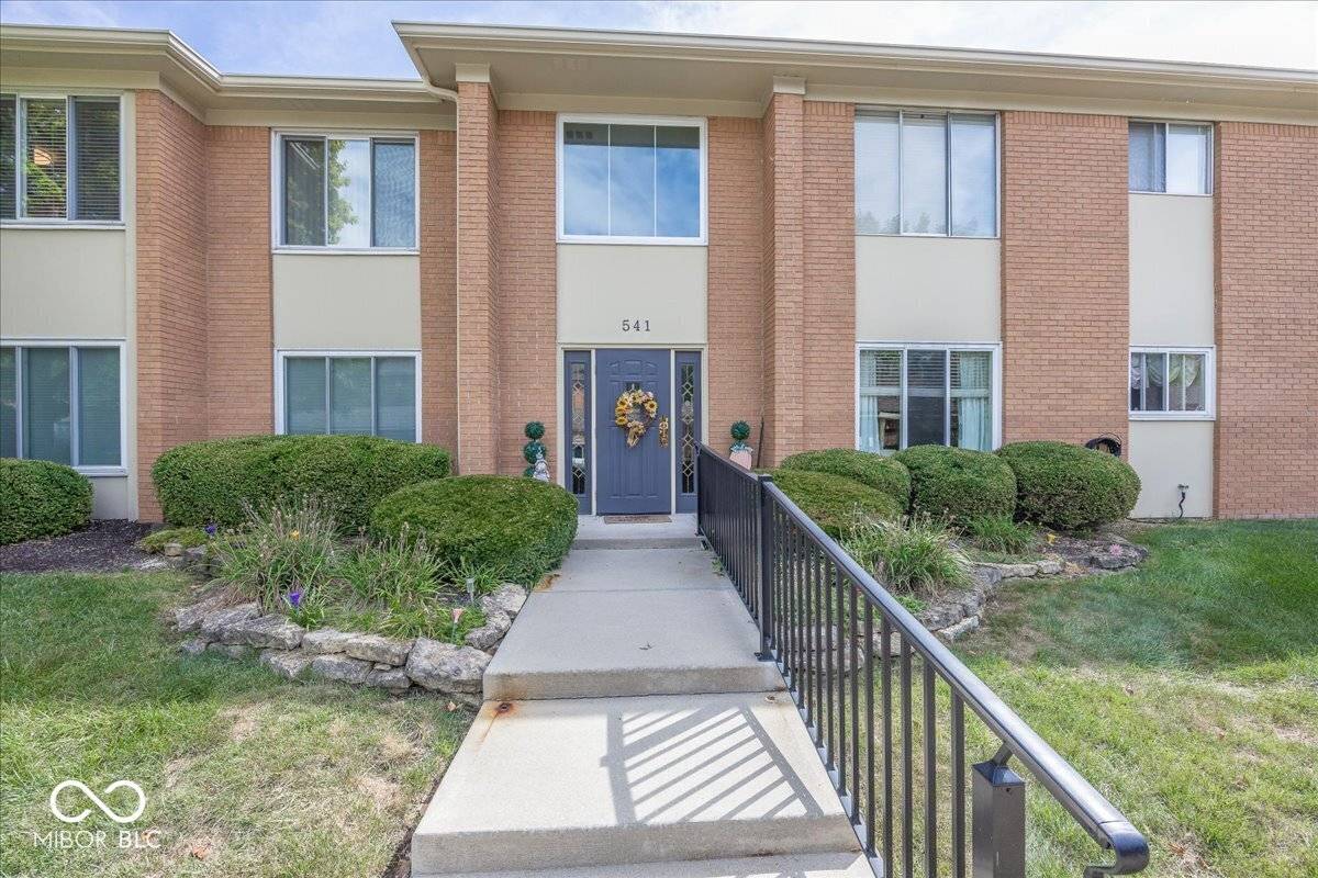 541 W Hunters DR #C, Carmel, IN 46032