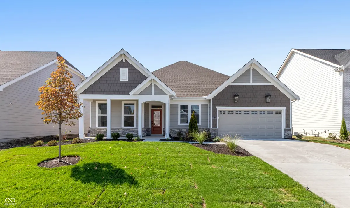 1070 Christopher CT, Greenwood, IN 46143