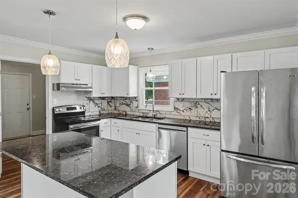1240 Glenarden DR, Rock Hill, SC 29730