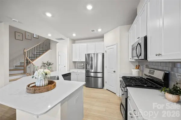 7035 Everly Commons LN, Tega Cay, SC 29708