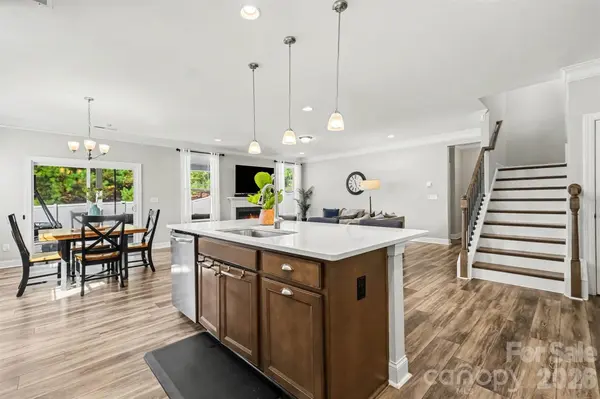 149 Longleaf DR, Mooresville, NC 28117