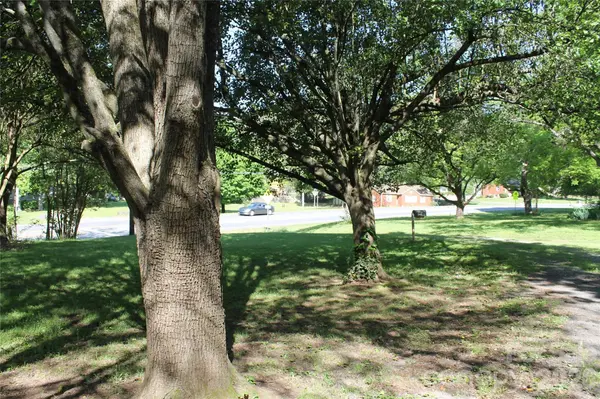 9000 Beatties Ford RD, Huntersville, NC 28078