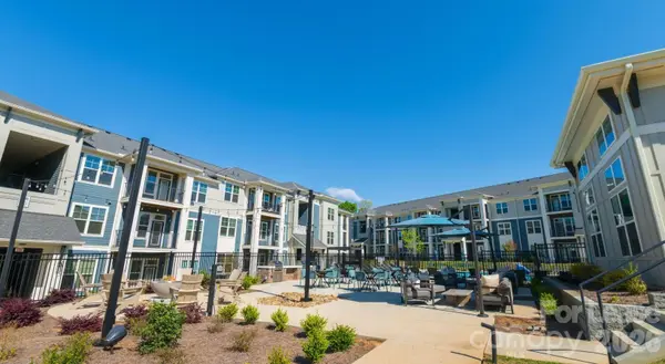 104 Herrings Green LOOP #A2, Mooresville, NC 28117
