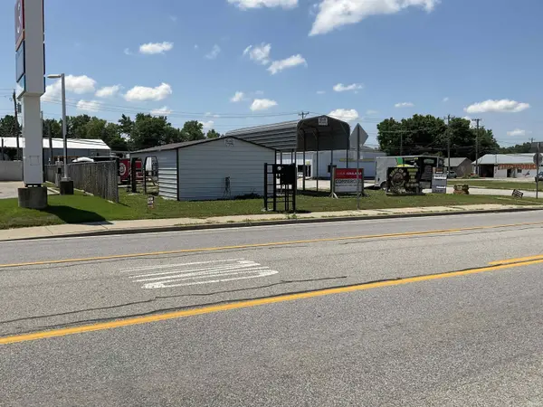 470 W Morgan ST, Spencer, IN 47460