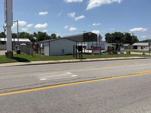 470 W Morgan ST, Spencer, IN 47460