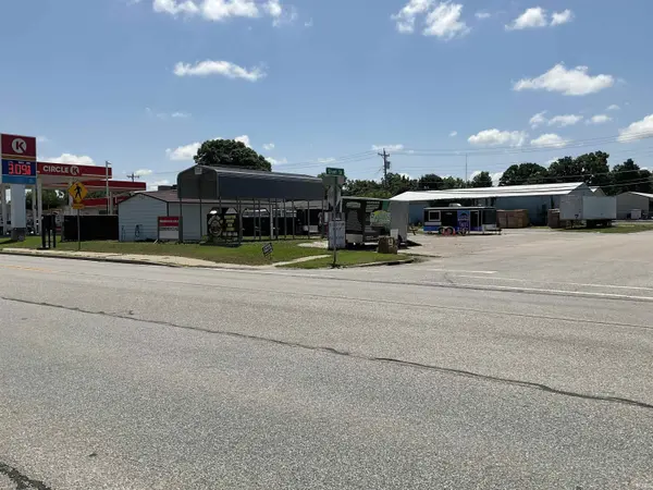 470 W Morgan ST, Spencer, IN 47460