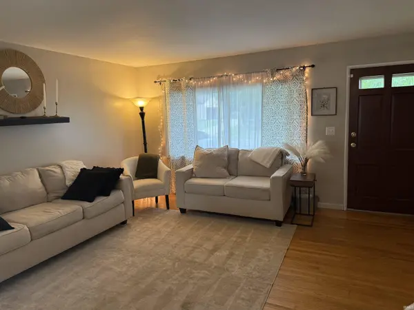 4532 E Macgregor RD, South Bend, IN 46614-3551