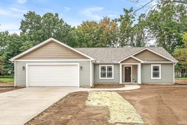 30416 Lantern LN, Elkhart, IN 46514