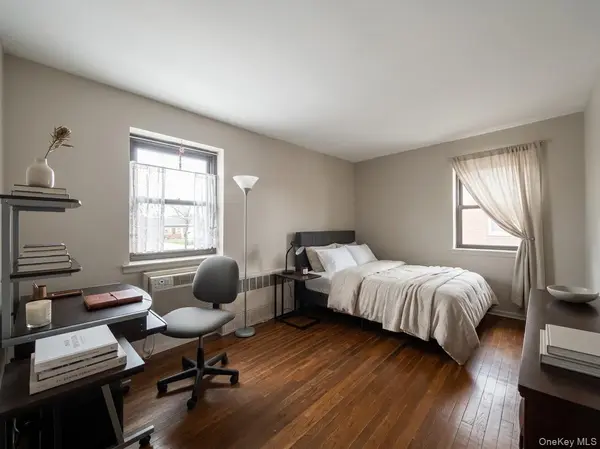 9430 60th AVE #5D, Elmhurst, NY 11373