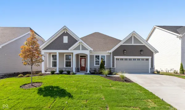 1070 Christopher CT, Greenwood, IN 46143