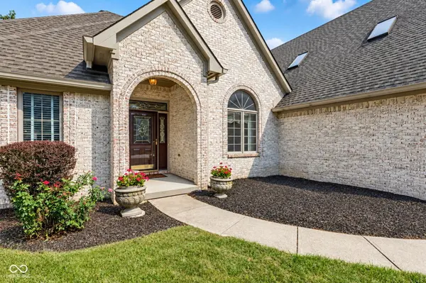 710 Willow Pointe South DR, Plainfield, IN 46168