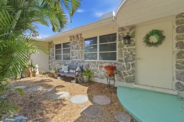 437 BEACH PARK BLVD, Venice, FL 34285
