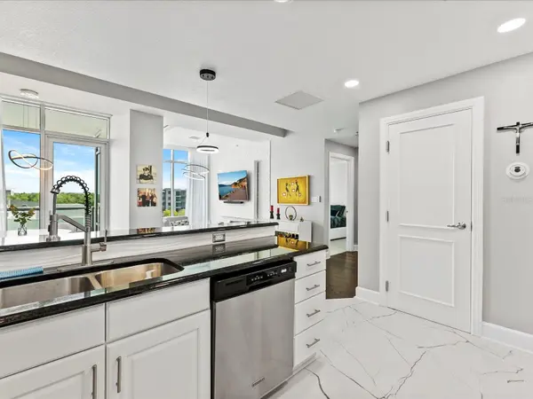 101 S EOLA DR #601, Orlando, FL 32801