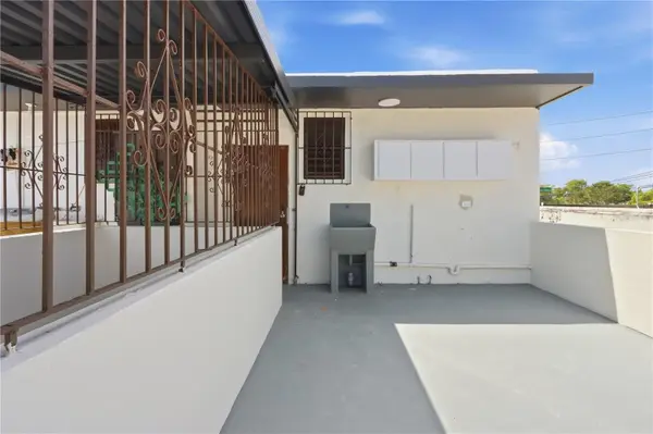 67 APT. 5 PH URB. GARCIA UBARRI, San Juan, PR 00925