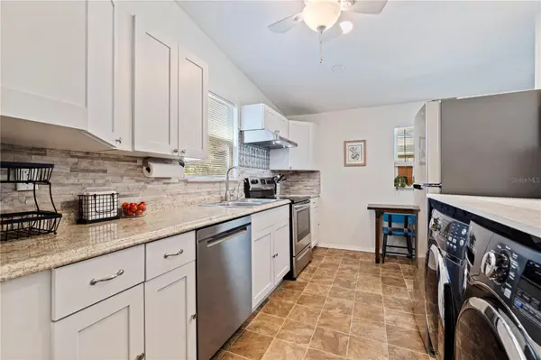 327 25TH ST S, St Petersburg, FL 33712