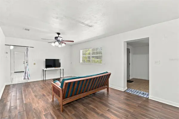 1142 DOC COIL RD, Bowling Green, FL 33834
