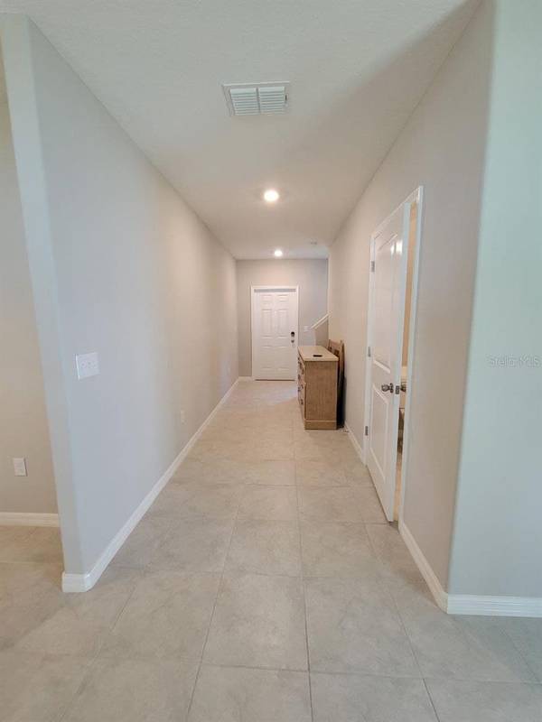 3904 WILD SENNA BLVD, Tampa, FL 33619