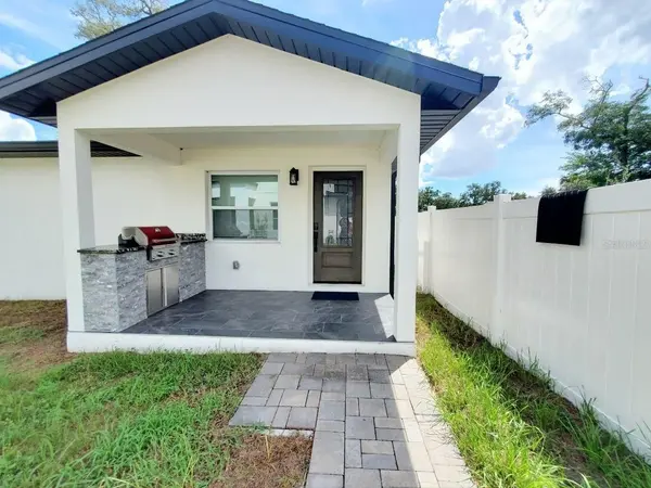 922 W KNOLLWOOD ST #2, Tampa, FL 33604