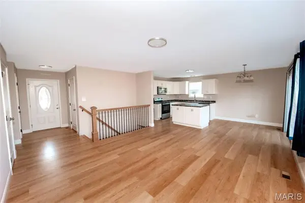 107 Cedar HTS, Festus, MO 63028