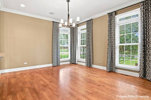 2341 Catherine ST, Northbrook, IL 60062