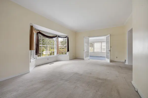 302 N State ST, Marengo, IL 60152