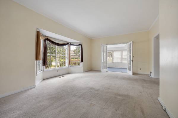 302 N State ST, Marengo, IL 60152