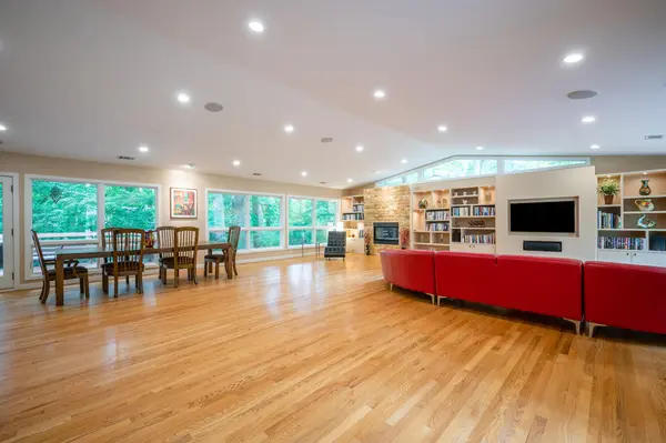 8313 Still Spring CT, Bethesda, MD 20817