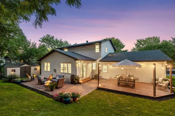 4275 Carlson Lake LN N, Eagan, MN 55123