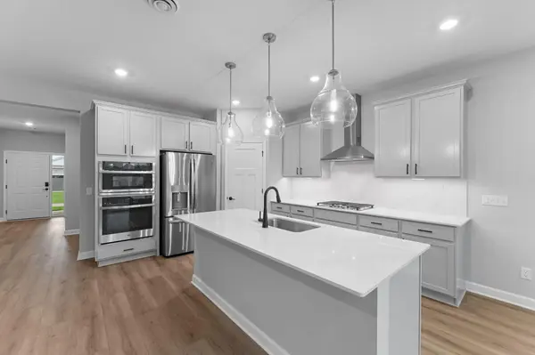 5202 Long Pointe Bay, Woodbury, MN 55129
