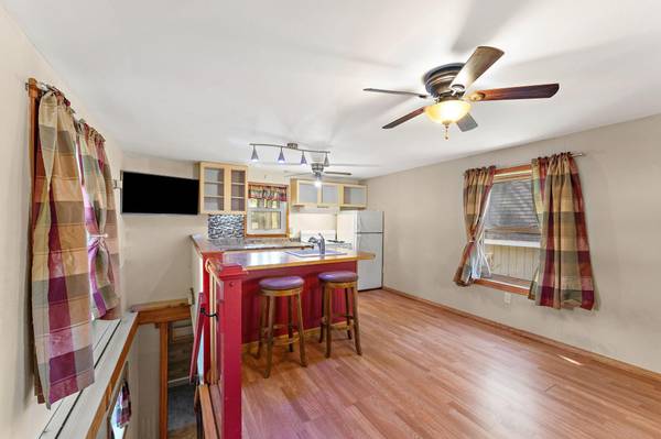 2184 Minnehaha AVE E, Saint Paul, MN 55119