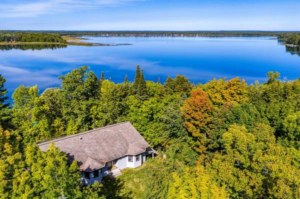 36385 New Melahn DR, Lake George, MN 56458