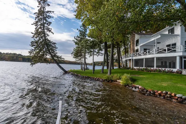 1339 Hungerford PT, Saint Croix Falls, WI 54024