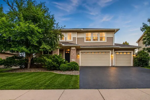 6276 Peony LN N, Maple Grove, MN 55311