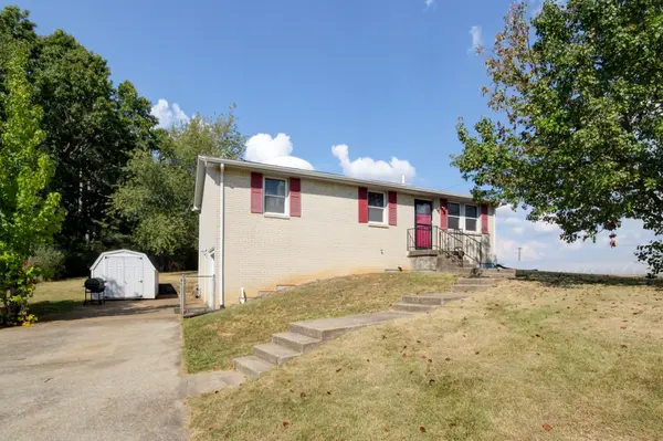 443 Appleton Dr, Clarksville, TN 37042