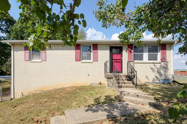 443 Appleton Dr, Clarksville, TN 37042