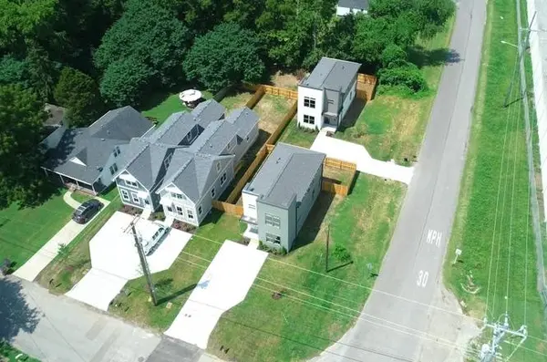 413 Eastboro Dr, Nashville, TN 37209