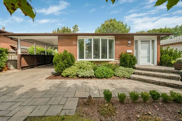 581 Galway DR, Burlington, ON L7L 2S6