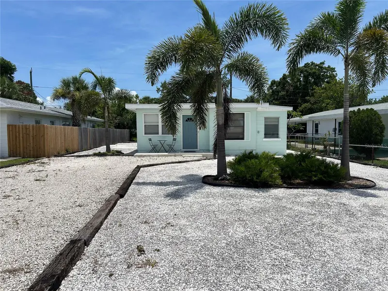 5610 18TH AVE, Gulfport, FL 33707
