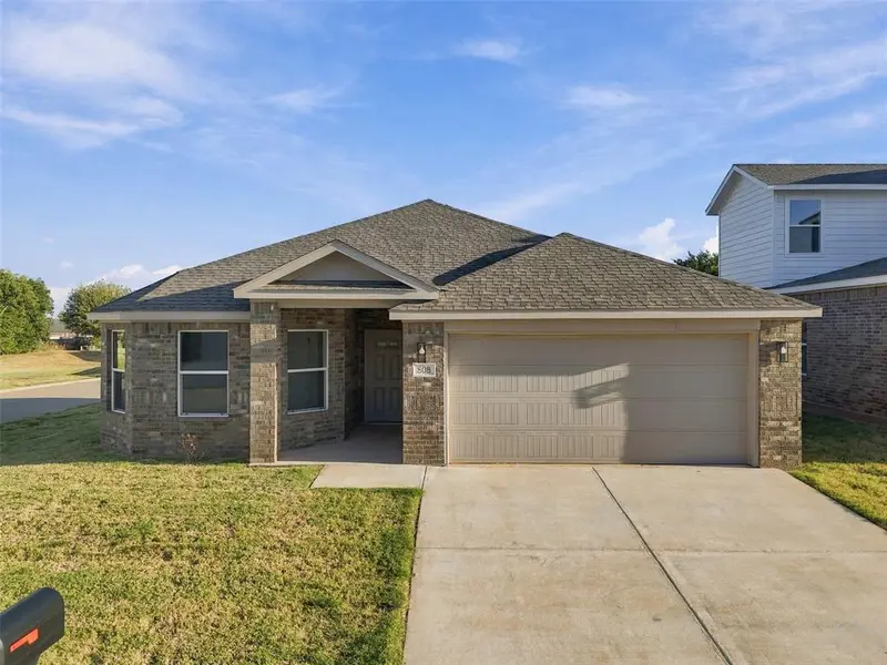 808 Venice CT, Kingfisher, OK 73750